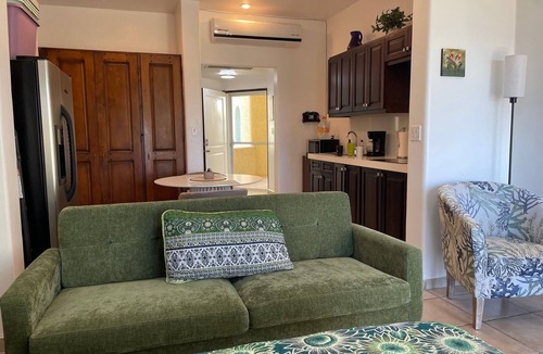 Cabo Bello Apartment | Modern Oceanside Condo
