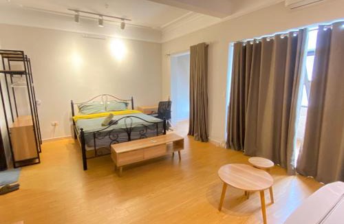 Cong Vi Apartment | Modern Studio in Ba Dinh - Near Lotte Center - Quiet Area