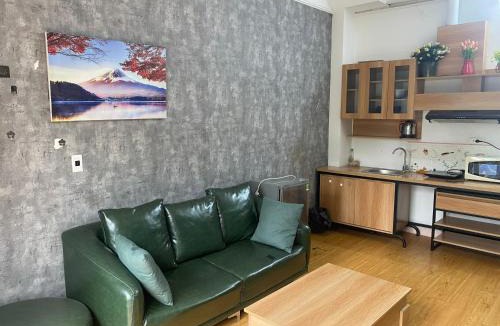 Cong Vi Apartment | Modern Studio in Ba Dinh - Near Lotte Center - Quiet Area
