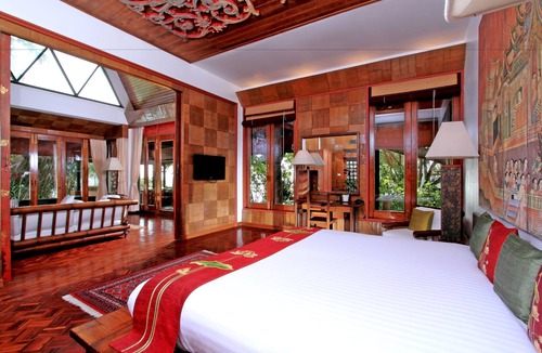 Kata Hotel | Mom Tri's Villa Royale