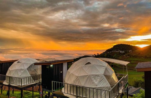 Mae Rim Resort | Mon P Monjam