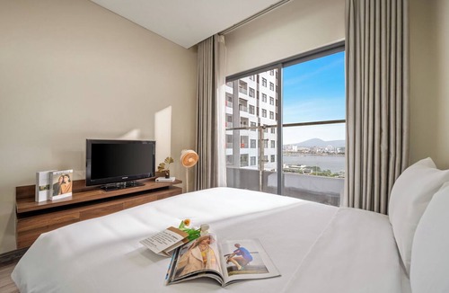 Son Tra Apartment | Monarchy Apartment 2BR/80m2 Han River View