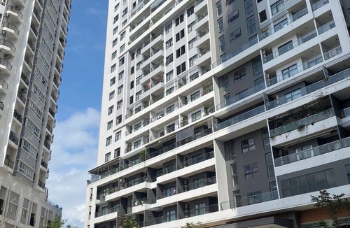 Son Tra Condo | Monarchy Luxury 2-bedroom Apartment with AC, WiFi in Đà Nẵng - By Charm Homestay