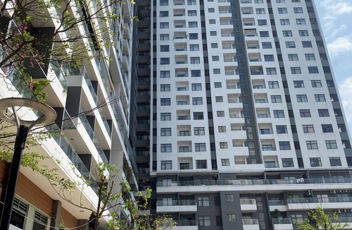 Son Tra Condo | Monarchy Luxury 2-bedroom Apartment with AC, WiFi in Đà Nẵng - By Charm Homestay