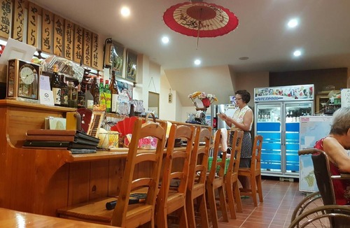 Pa Daet House | Mountain view room L, Near amenities
