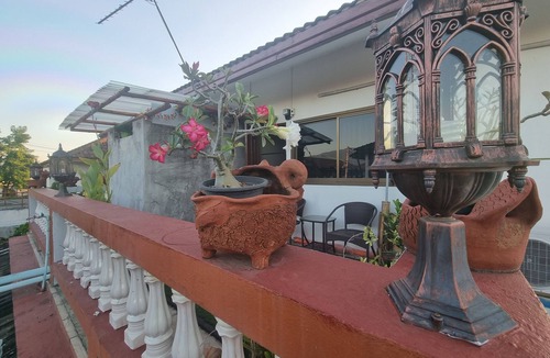 Pa Daet Bed & Breakfast | Mountain view Room Bali Chiang mai Eco friendly location/modern shop amenities