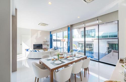 Na Chom Thian House | Movenpick Residences 3-Bedroom Pool Villa Beach Access, Na Jomtien Pattaya