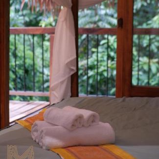 Lac Son Hotel | Mu Retreat