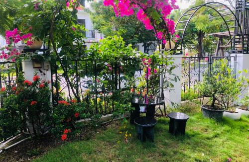 Huong Thuy Apartment | MUN HOMESTAY