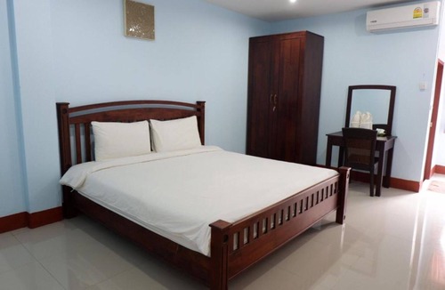 Bang Kung Hotel | Na Chaidej Hotel