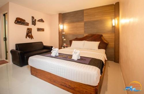 Sa Khu Resort | Naiyang Discovery Beach Resort