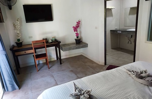 Sa Khu Hotel | Naiyang Dream resort beautiful 4 Star resort not far from the beach & airport