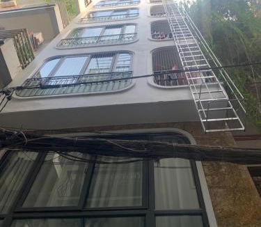 Lang Ha Apartment | Nam MI Homestay
