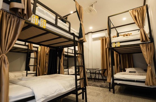 Thakhek Hostel | Nam Phou Hostel