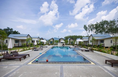 Thep Kasattri Resort | NaraRin Phuket Resorts