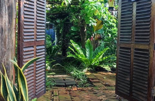 Buon Ma Thuot Ski Chalet | Natural Garden BMT: Không gian nguyên căn riêng tư giữa vườn sinh thái 160m
