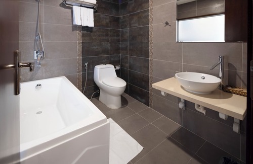 Tran Phu Beach Hotel | Navy Nha Trang 4 star rate locatited in center and next beach with good price