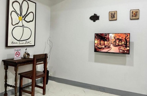 Su Thep Villa | Near the old town Japanese style 2 bedrooms cooking allowed best choice for travel free parking near the old town near Nimman Road free airport pick up over 1 week reservation