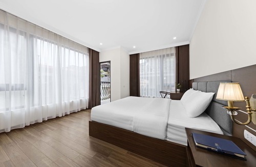 Dich Vong Hau Apartment | Newsky Serviced Apartment