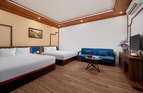 Ninh Binh Hotel | Ngọc Cherry