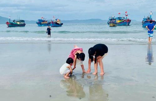 Ninh Hoa House | Nhà Của Gấu Homestay - Dốc Lết