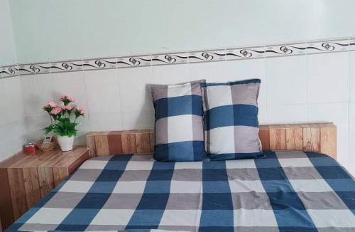 La Gi Hotel | Nhà nghỉ Út Tí