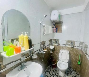 Van Don Hotel | Nhà nghỉ Hoàng Lan