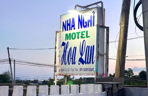 Van Ninh Hotel | Nhà Nghỉ Hoa Lan