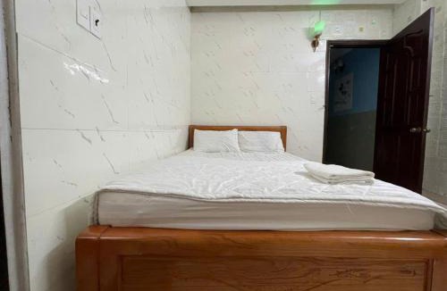 Binh Tan Hotel | nhà nghỉ phát đạt