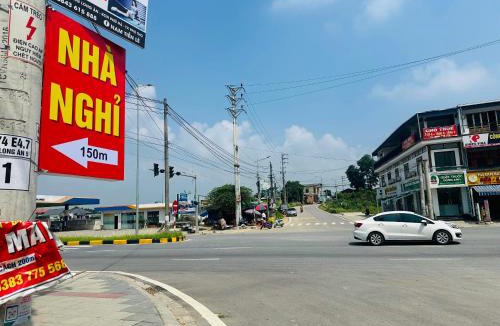 Phu Tho Bed & Breakfast | Nhà Nghỉ Tân Tiến