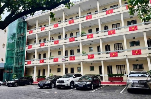 Đien Bien Apartment | Nha Khach TW