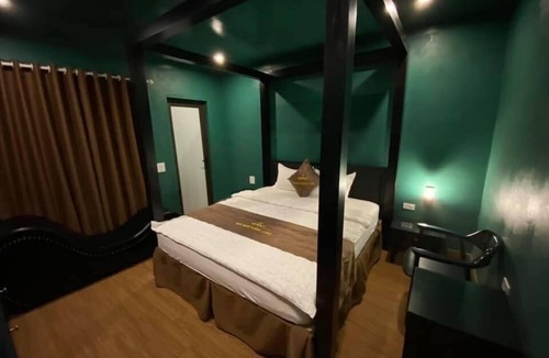 Thach That House | NHA NGHI HOANG LONG