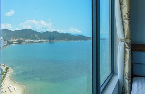 Vinh Hai Apartment | Nha Trang Beach Apartments 4 Guests 2Br, 2Bth 3526