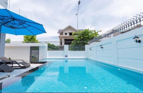 Vung Tau Villa | Nice Family Villa 7 bedroom near the Beach with the Private Swimming Pool