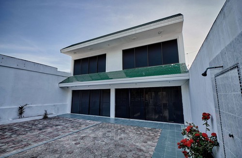 Yobain House | Ocean Retreat by fidalsa