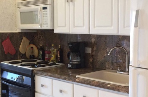 Cabo Bello Condo | OCEAN VIEW! HEAR THE WAVES! 5th floor overlooking pool - SUMMER SALE
