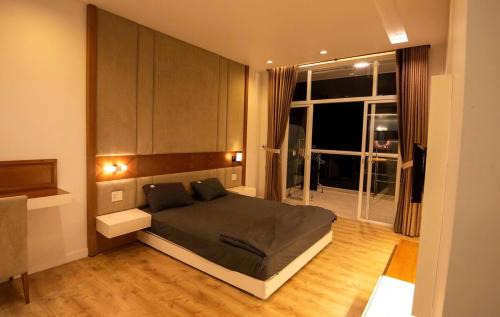 Phu Hai Beach Apartment | Ocean Vista Resort 2BR Apartment 130m2 with Large Balcony