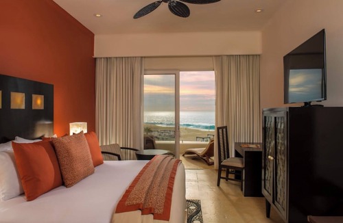 Centro Resort | Oceanview Jr Suite @ Pueblo Bonito Sunset | Sleeps 4 | Cabo Escape 🌴