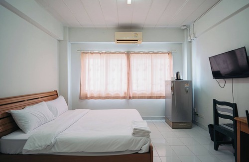 Saen Suk Hotel | Oh My Nap Bangsaen