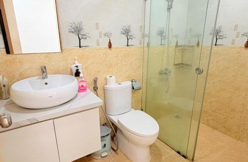 Bach Dang Riverside Apartment | Olala Saigon Apartment - Rivergate
