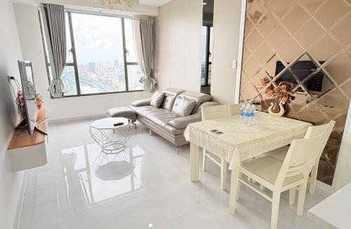 Bach Dang Riverside Apartment | Olala Saigon Apartment - Rivergate
