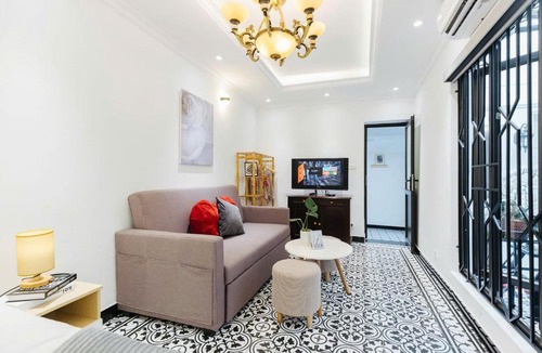 Hang Buom Apartment | Old Quarter Walk Everywhere Live Like Local