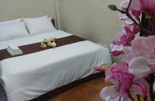 Hang Buom Hotel | Omeli homestay