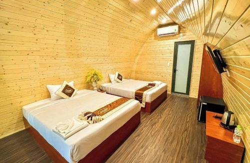 Nam Can Hotel | Ozon Hotel