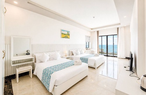 Ham Ninh Resort | Palette Casa De Sol Beach Resort