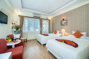 Tran Phu Beach Hotel | Palm Beach Hotel