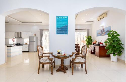 Vung Tau Villa | Palm Villa 6 - Garden in VungTau - Pool - Billiard - 5 Bedroom