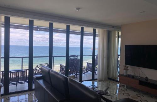 Kram Apartment | Panorama Seaview Suite Escape Front
