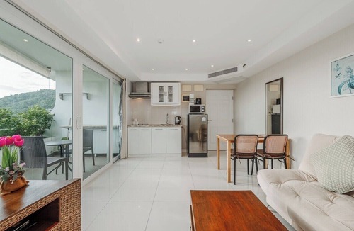 Kata Apartment | Panoramic 1BR, Pool, Sauna & Sea Views C196