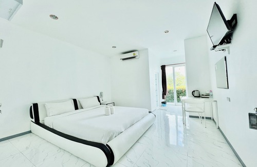 Ban Dung Hotel | Parichat Bandung Hotel